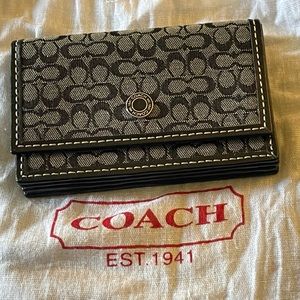Brand New With Tag Coach Mini Wallet Card Holder